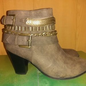 NWOT Ankle Boots